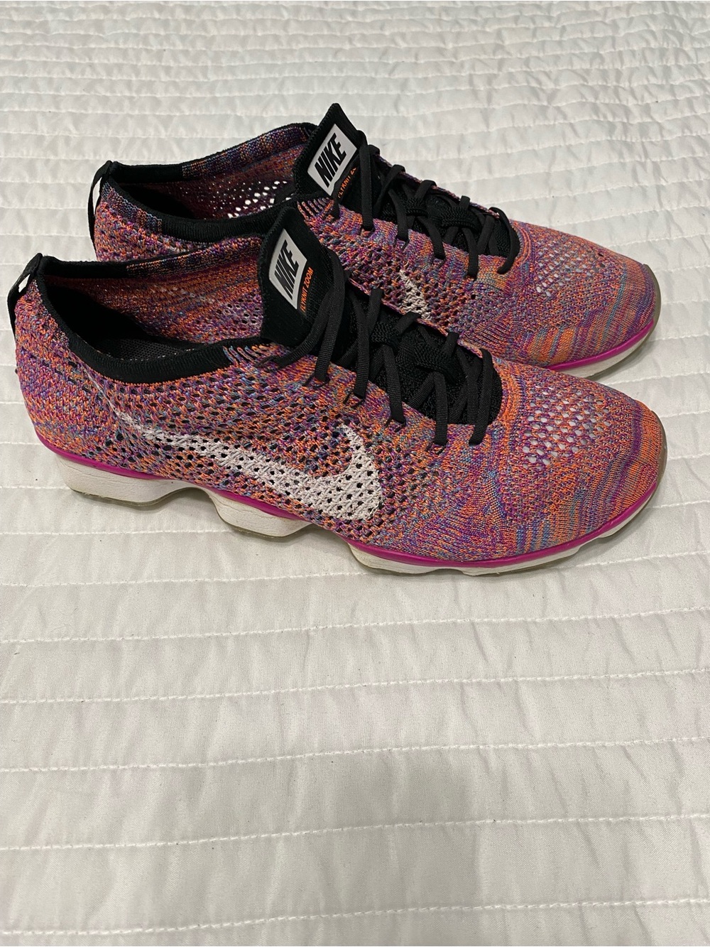 Nike Flyknit Zoom Sneakers Women’s Size 10